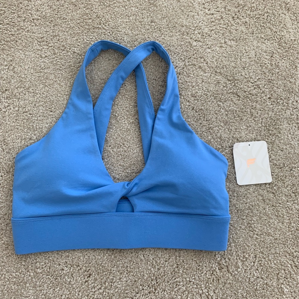 Oasis Twist Sports Bra. NWT